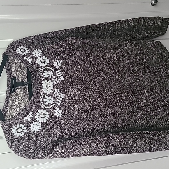 International concepts INC macys sweater embroidered nwot - Picture 1 of 4